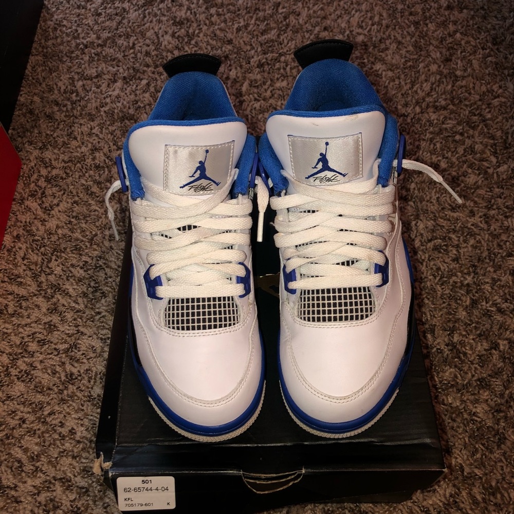 Air jordan 4’s